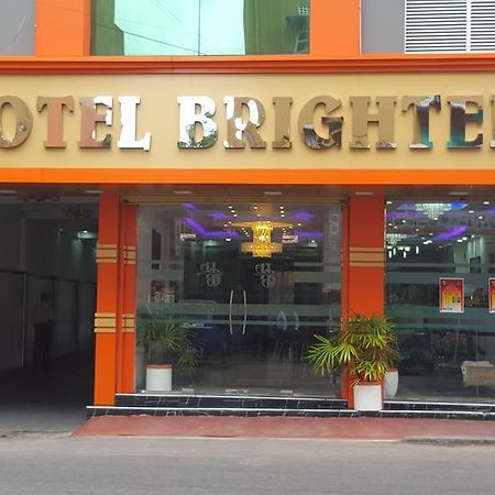 Brighten Hotel Kolombo Bagian luar foto