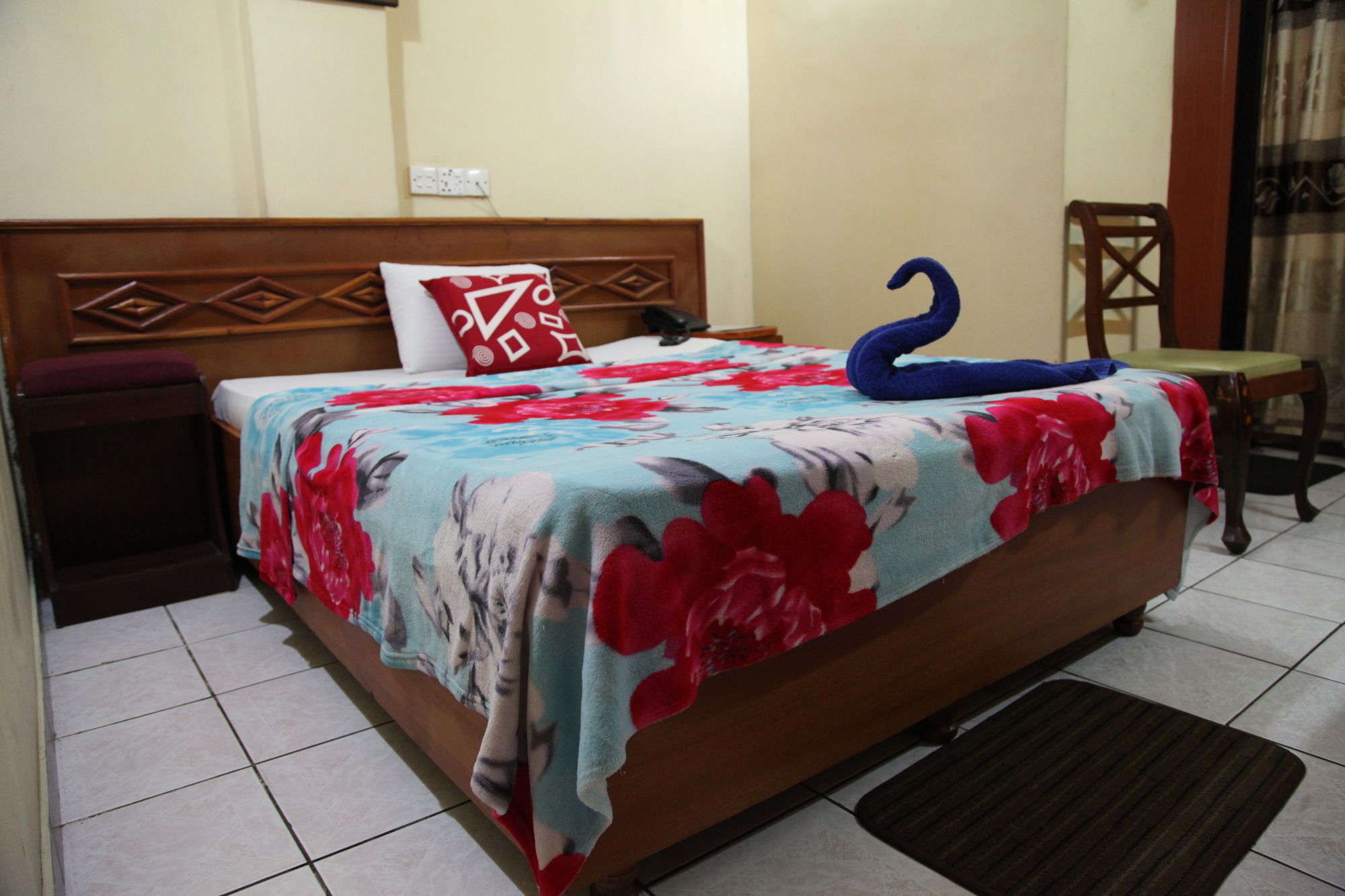 Brighten Hotel Kolombo Bagian luar foto
