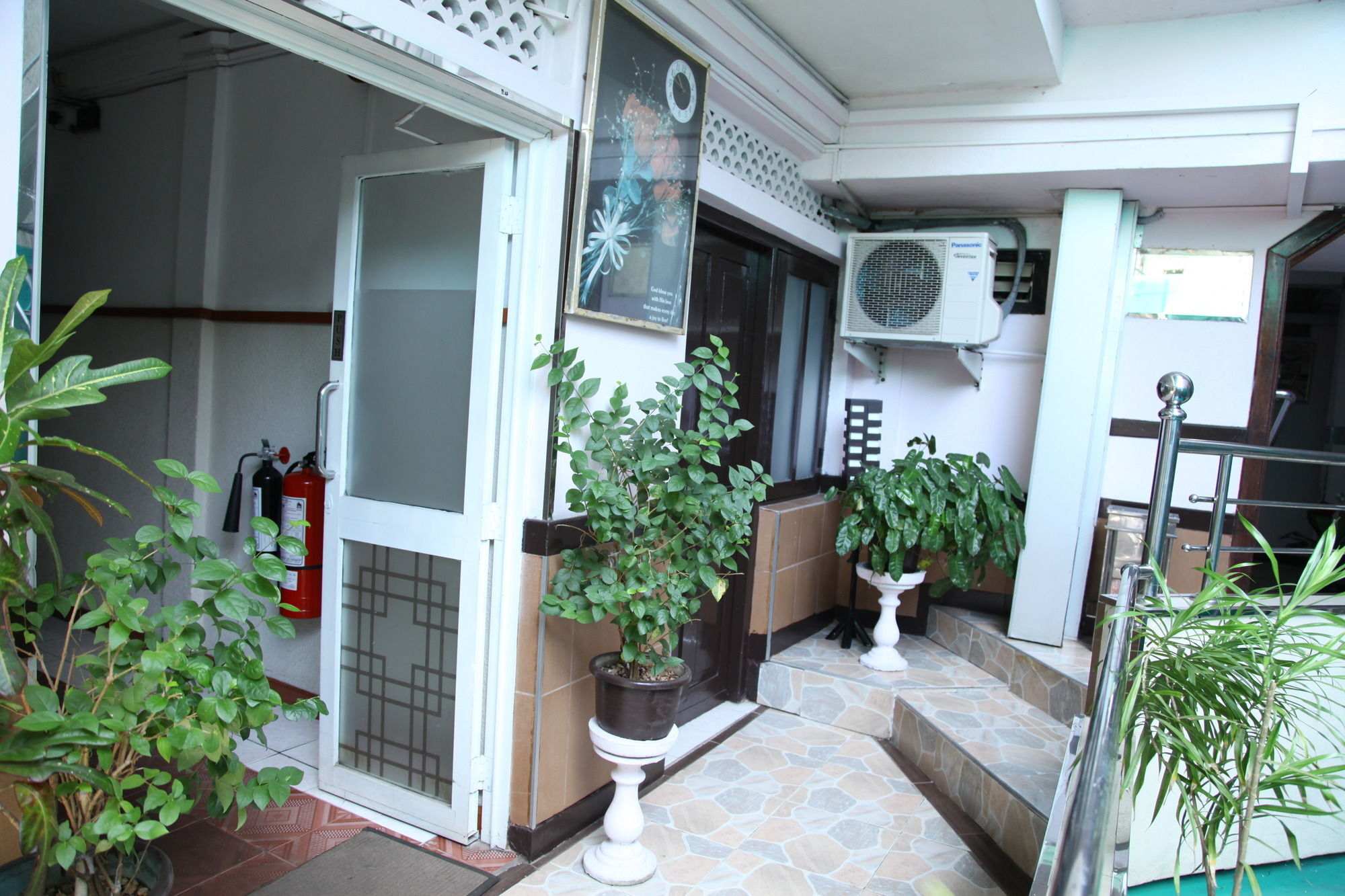 Brighten Hotel Kolombo Bagian luar foto