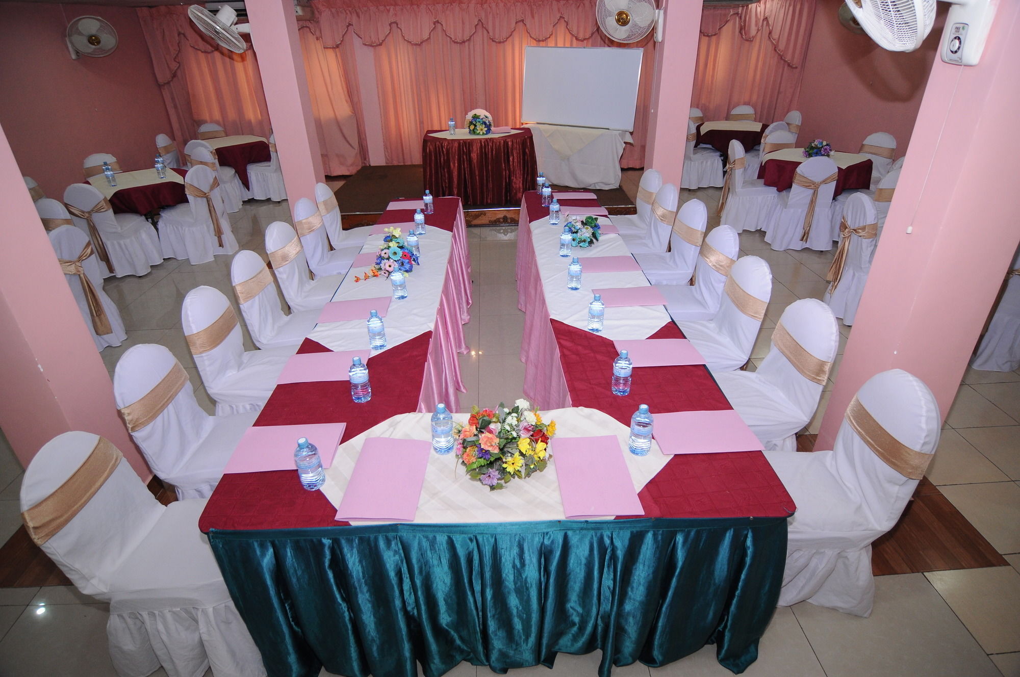 Brighten Hotel Kolombo Bagian luar foto