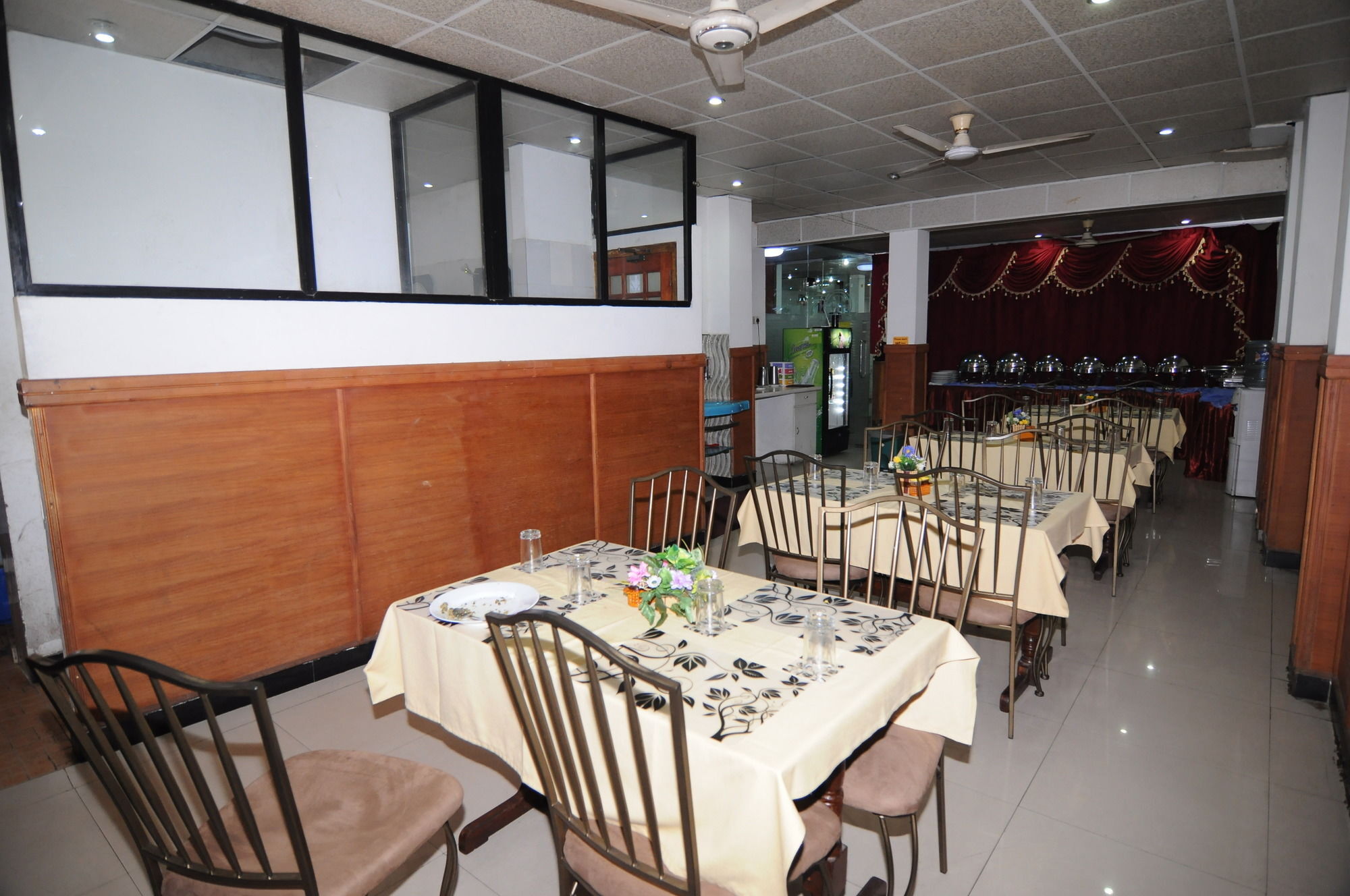 Brighten Hotel Kolombo Bagian luar foto