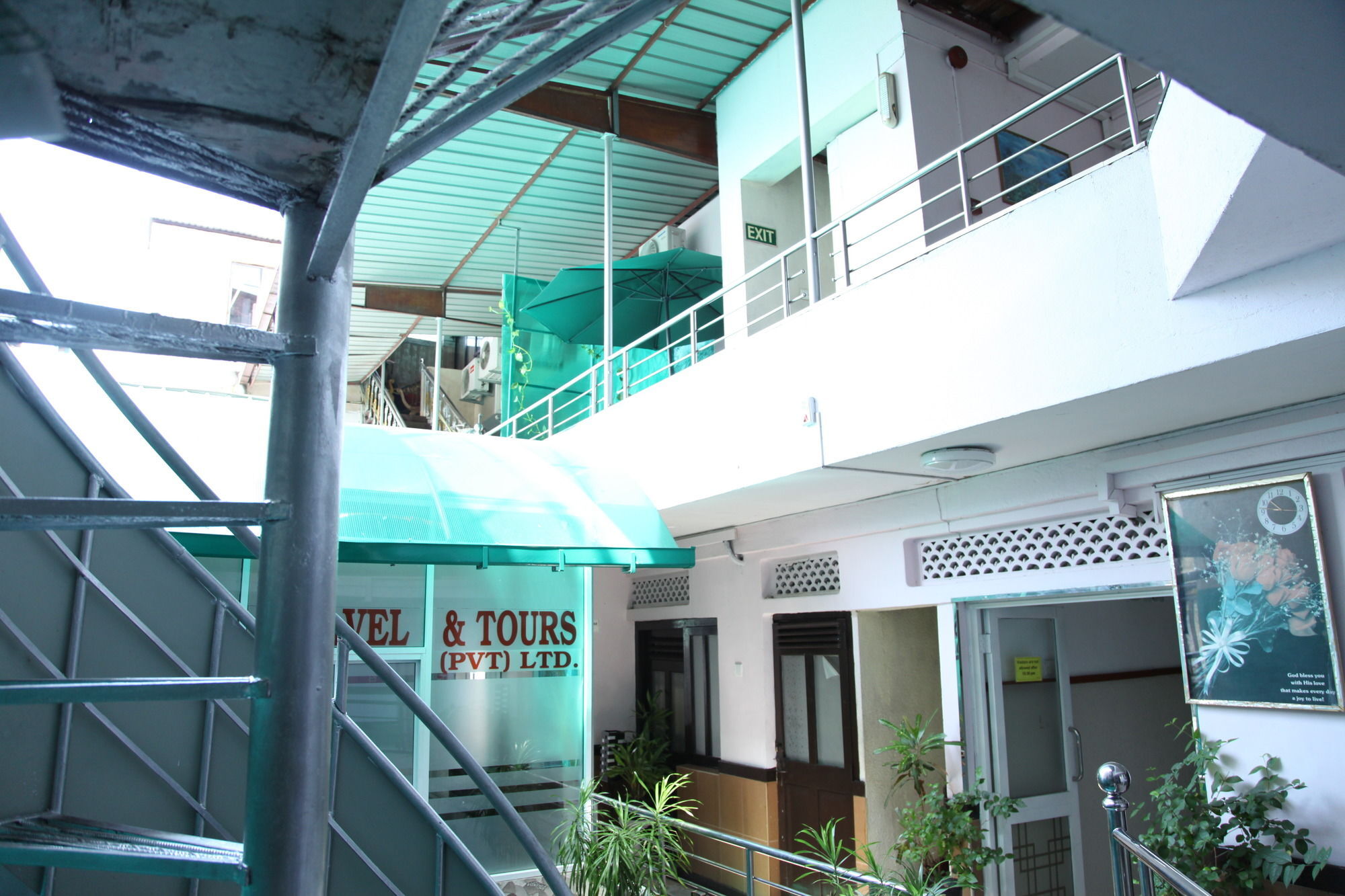 Brighten Hotel Kolombo Bagian luar foto